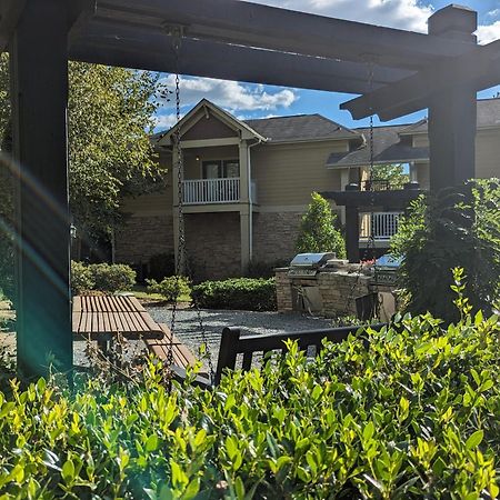 Two Couple Up - Adults Only! Instant Booking Let'S Play Charlotte Exterior photo